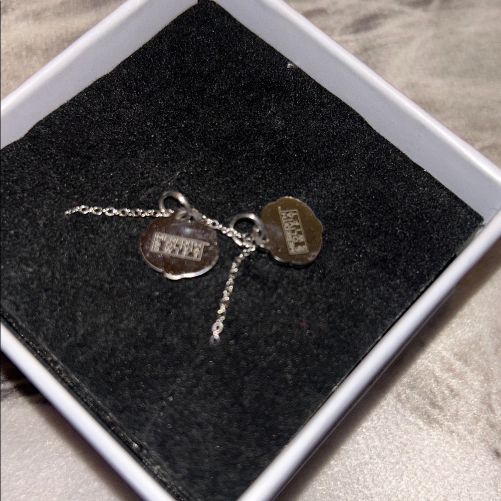 RARE!! Taylor Swift official Meredith & Olivia Swift necklace Reputation era - Picture 2 of 8